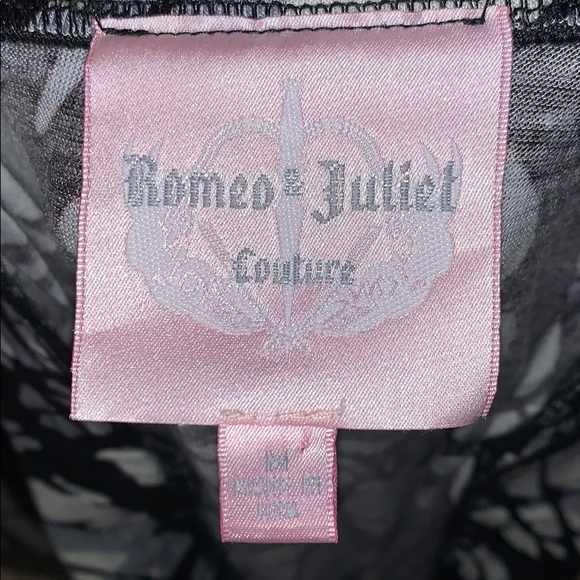 Maxi patterned skirt. - Picture 3 of 3